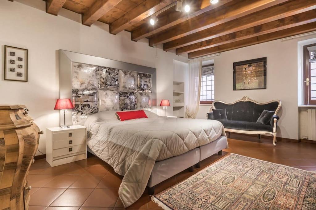 Residenza Angels @Piazzadelleerbe Apartman Verona Kültér fotó
